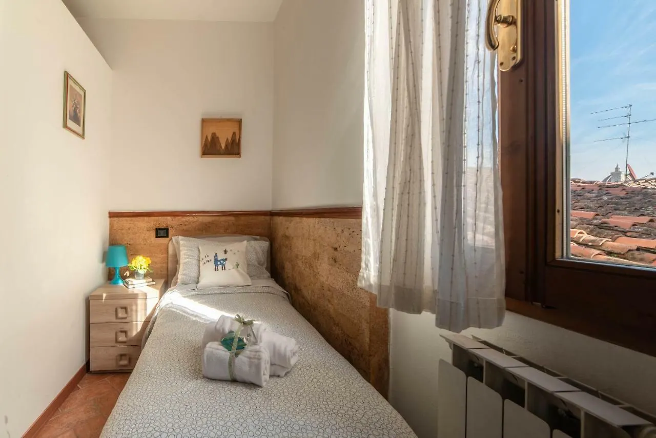 شقة Piccolo Iris Firenze 0*, فلورنس